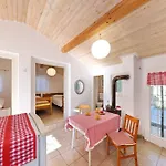 Secluded Fisherman's Cove Ladjin - Landjin, Pasman - 24044 * Tkon