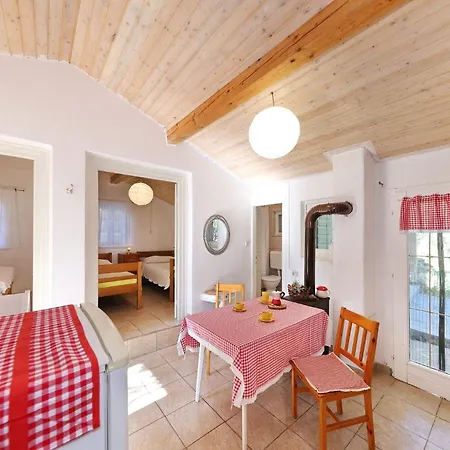 Secluded Fisherman's Cove Ladjin - Landjin, Pasman - 24044 * Tkon